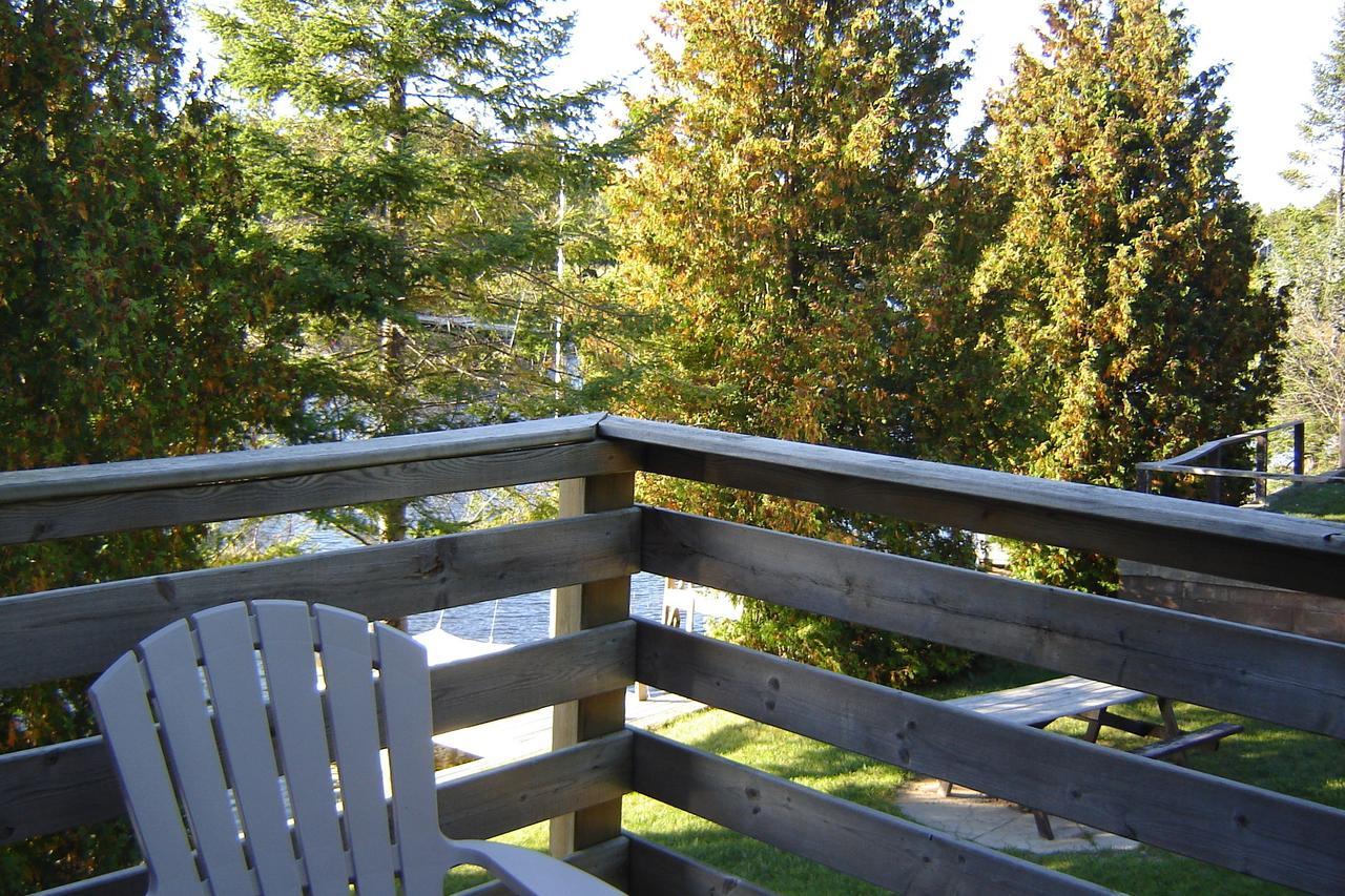 Sauble River Marina And Lodge Resort Sauble Beach Zimmer foto